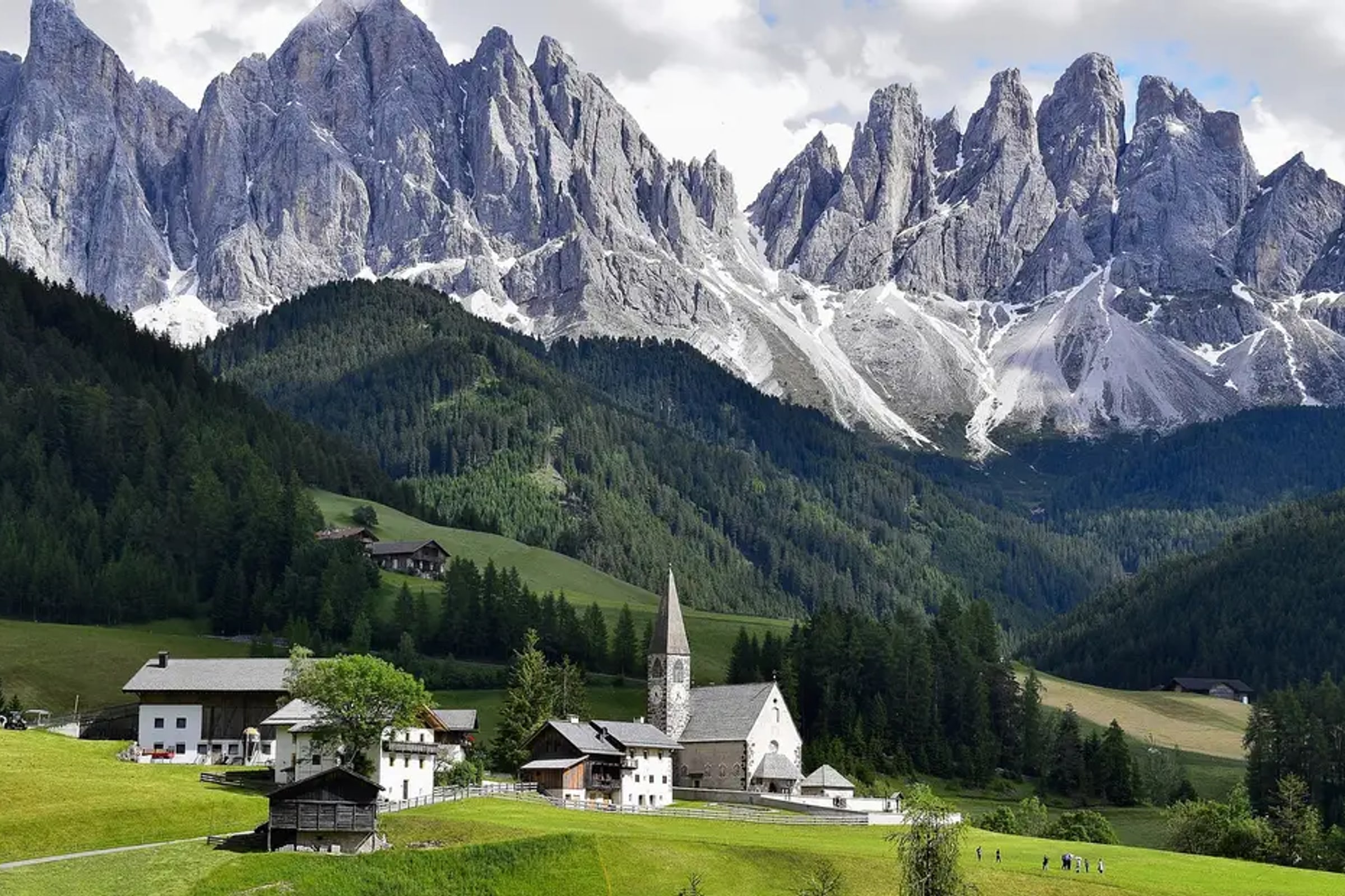 Dolomite Mountains and Cortina Semi Private Day Trip from Venice